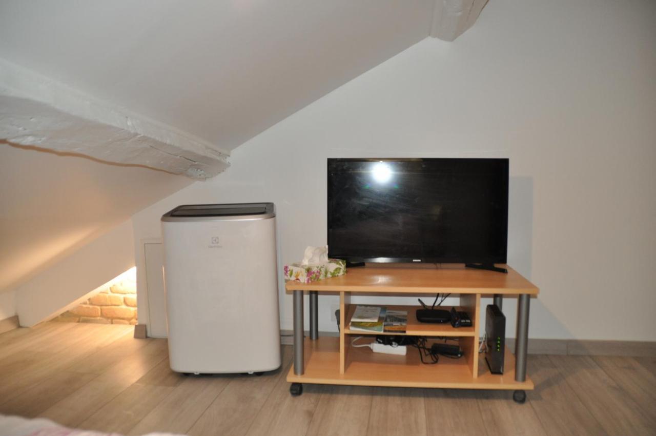 Studio Evian Centre Bagian luar foto